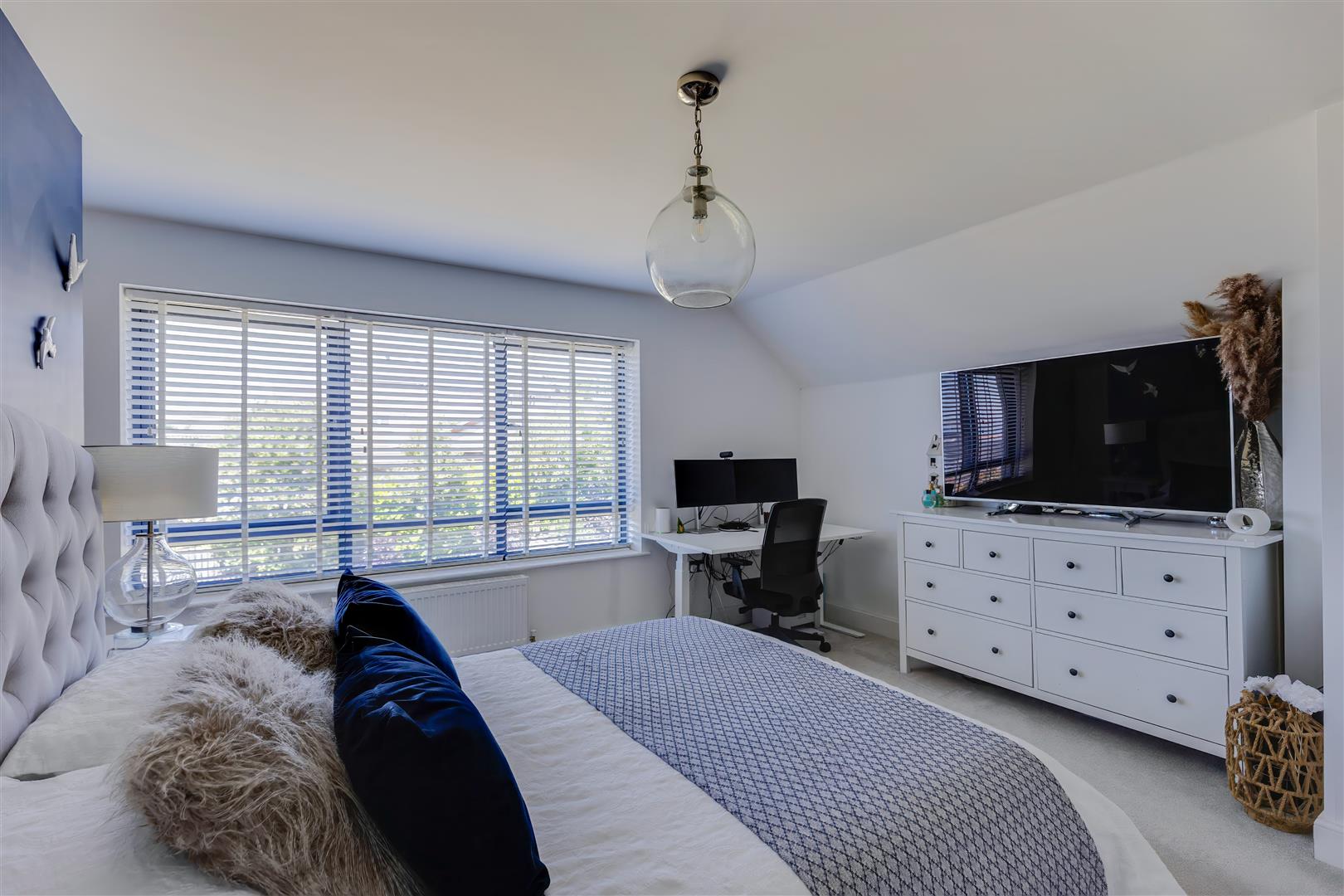 Craig Yr Eos Avenue, Ogmore by Sea, Vale of Glamorgan, CF32 0PF